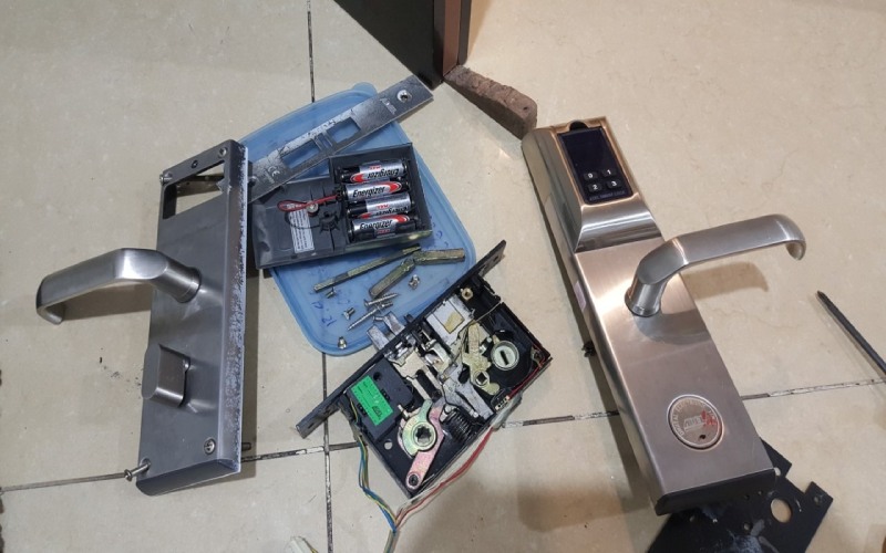 sửa khóa vân tay tận nơi, sửa chữa nhanh chóng, chuyên nghiệp