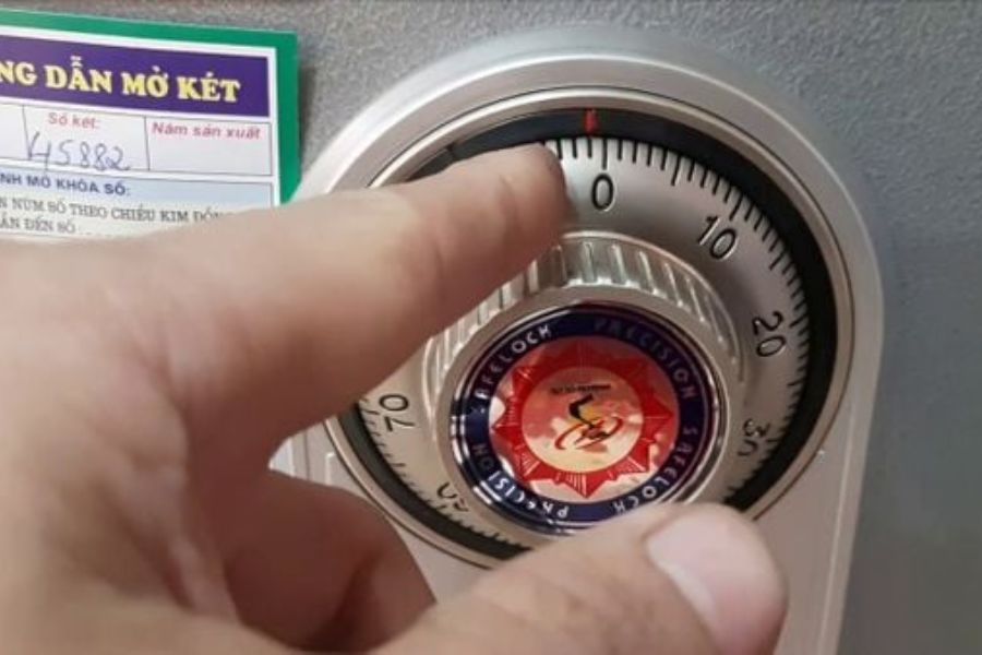 Mở khóa két sắt Việt Tiệp tất cả các loại dễ dàng nhanh chóng