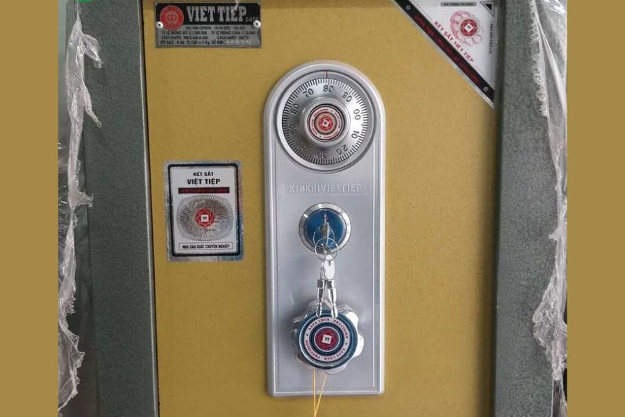 Cách mở két sắt Việt Tiệp 4 số nhanh gọn chỉ với vài thao tác đơn giản.