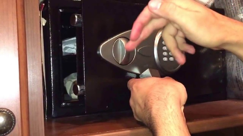 Đổi mật khẩu két sắt 3 số